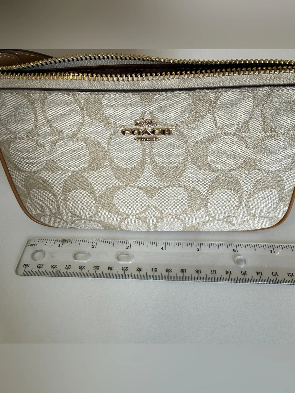 Coach C3308 SIG NLT 19 - Picture 3 of 9